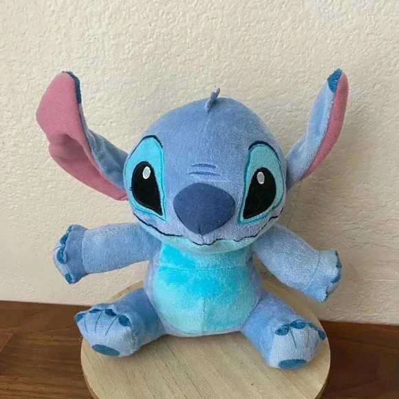 🆕Disney Stitch Lilo Plushie 9”🆕 - Picture 2 of 6